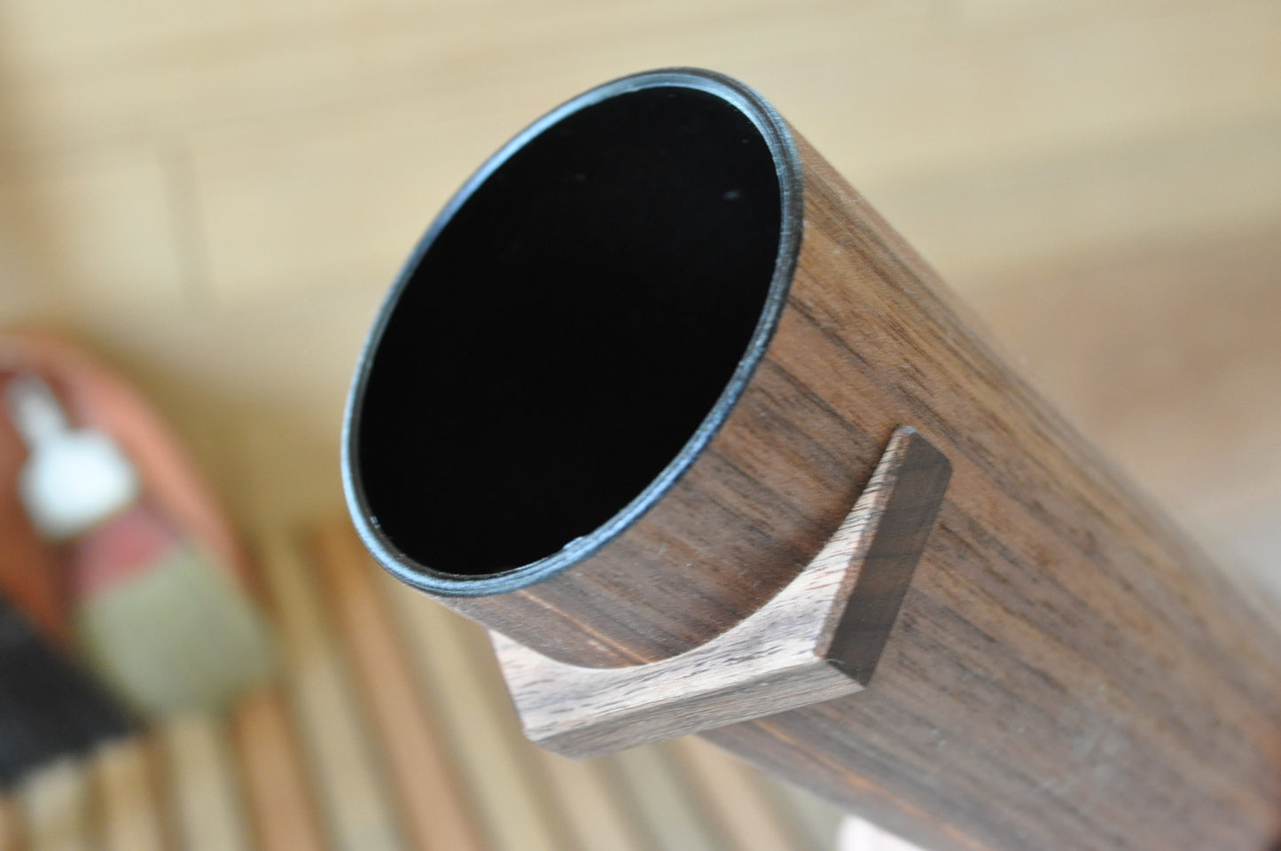 掃除が楽しくなるカーペットクリーナー ウォールナット