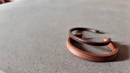 Wood Bangle - Airy　　　Walnut   /  Cherry